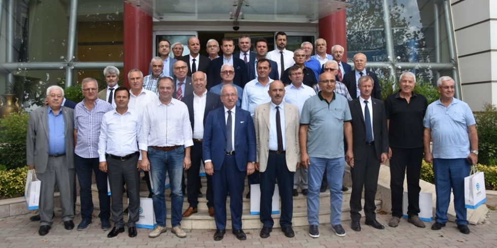 Tekirdağ Büyükşehir Belediye Başkanı Kadir Albayrak Yeni ve Eski Belediye Başkanlarını Biraraya Getirdi