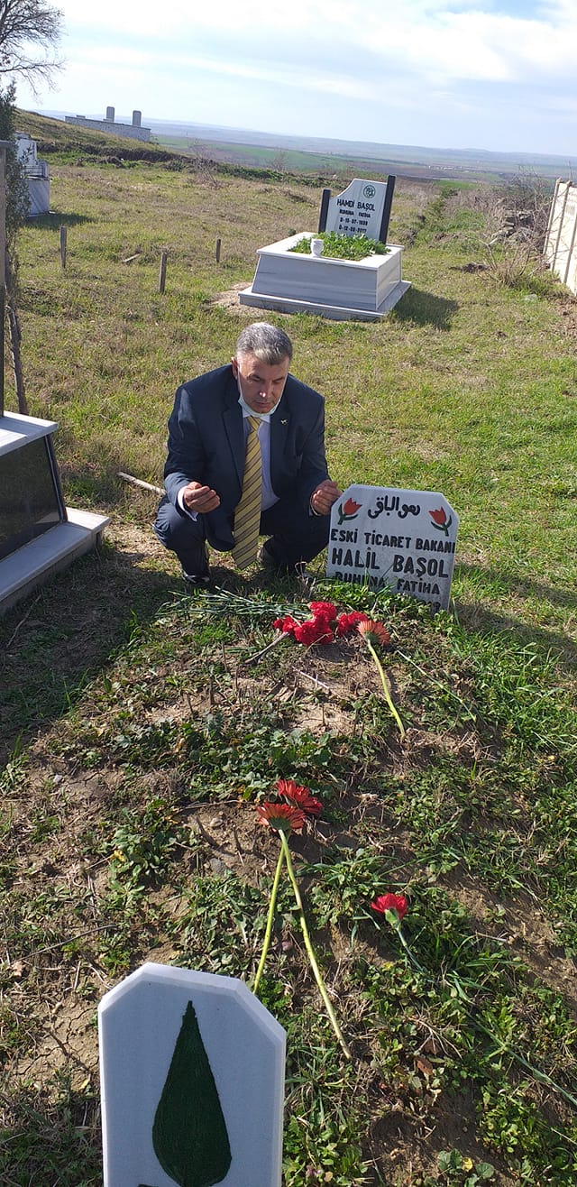 Merhum Halil Başol, DP Tarafından Mezarı Başında Anıldı…